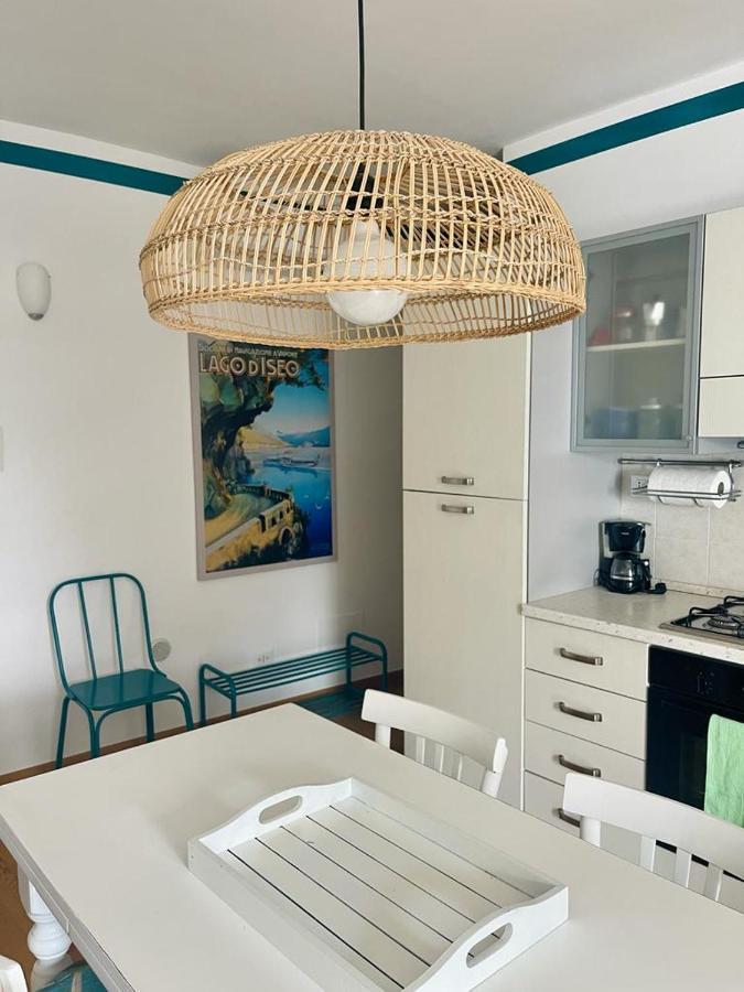 Miralago Casa Vacanze Riva di Solto Extérieur photo