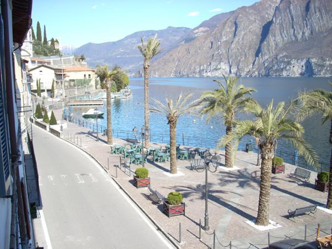 Miralago Casa Vacanze Riva di Solto Chambre photo